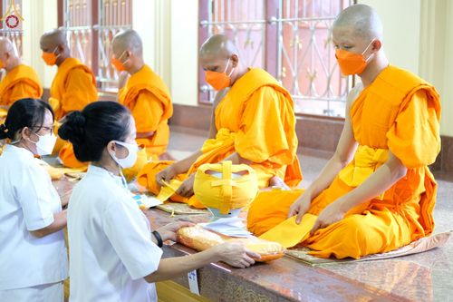 ภาพ No.66784:พิธีอุปสมบทวัดธัญญะผล อ.ลำลูกกา จ.ปทุมธานี รับบุญจัดงานโดยกอง AEC สำนักต่างประเทศ เมื่อวันที่ 7 ธันวาคม พ.ศ. 2565