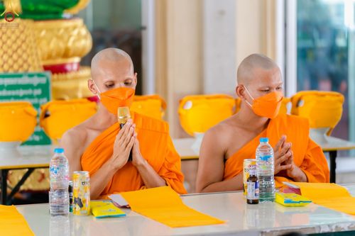 ภาพ No.65841:พิธีอุปสมบทวัดโปรดเกศเชษฐาราม อ.พระประแดง จ.สมุทรปราการ รับบุญจัดงานโดยสำนักพัฒนาเยาวชนโลก ในโครงการอุปสมบทบูชาธรรม มหาปูชนียาจารย์ประจำปี 2565 เมื่อวันที่ 7 ธันวาคม พ.ศ. 2565