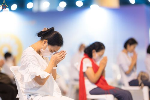 ภาพ No.72858:พิธีฉลองชัยสวดมนต์บทธรรมจักร 5,045,000,114 จบ เนื่องในวันคล้ายวันเกิด ครบรอบ 114 ปี คุณยายมหารัตนอุบาสิกาจันทร์ ขนนกยูง ณ วัดพระธรรมกาย จ.ปทุมธานี วันที่ 19 มกราคม พ.ศ. 2566