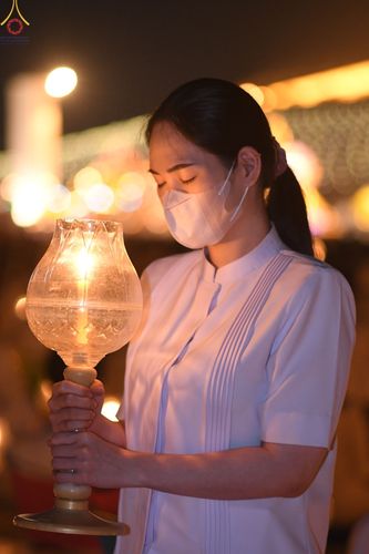 ภาพ No.75392:พิธีจุดประทีปถวายเป็นพุทธบูชา และบูชาธรรมมหาปูชนียาจารย์ ในโครงการธรรมยาตรากตัญญูบูชา มหาปูชนียาจารย์ พระมงคลเทพมุนี(สด จนฺทสโร) พระผู้ปราบมาร ปีที่ 11 ณ อนุสรณ์สถานลำดับที่ 7 สถานที่ขยายวิชชาธรรมกาย วัดพระธรรมกาย จ.ปทุมธานี วันที่ 31 มกราคม พ.ศ. 2566