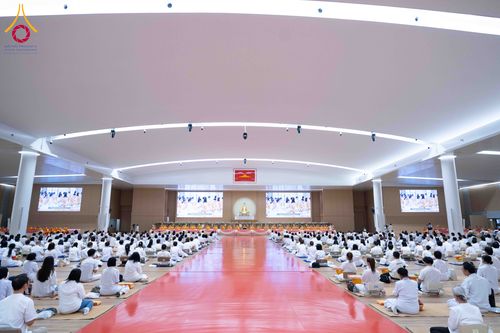 ภาพ No.313605:วันอาทิตย์ที่ 15 มีนาคม พ.ศ. 2569 พิธีร่วมบุญบรรพชาสามเณร 5000 รูป ณ ห้องแก้วสารพัดนึก 2 สภาธรรมกายสากล วัดพระธรรมกาย