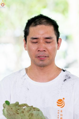 ภาพ No.338310:วันอาทิตย์ที่ 5 กรกฎาคม พศ.2569 พิธีตัดปอยผมธรรมทายาทนานาชาติ IDOP รุ่นที่ 21 จากประเทศจีน มาเลเซีย สิงคโปร์ และไต้หวัน ณ โถงช้าง วัดพระธรรมกาย