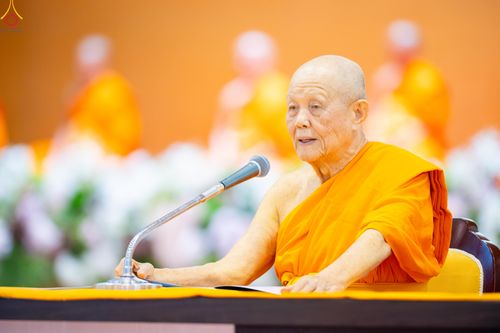 ภาพ No.281135:วันที่ 21 ธันวาคม พ.ศ.2568 พิธีมุทิตาหลวงพ่อทัตตชีโว ณ ห้องแก้วสารพัดนึก วัดพระธรรมกาย