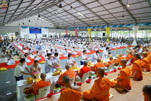 ภาพ No.82250:พิธีตักบาตรพระ 1,000 รูป ปีที่ 8 วันเสาร์ที่ 10 มิถุนายน 2566 ณ ธุดงคสถานล้านนา อ.สันทราย จ.เชียงใหม่