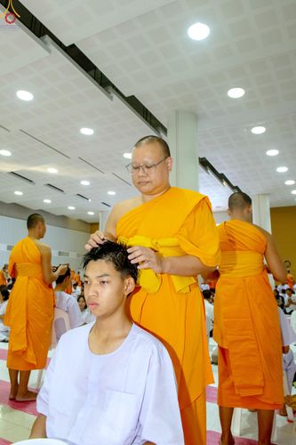 ภาพ No.316873:วันเสาร์ที่ 28 มีนาคม พ.ศ.2569 พิธีปลงผมนาคธรรมทายาท โครงการสามเณรยุวธรรมทายาท รุ่นที่ 34 โครงการสามเณรมัชฌิมธรรมทายาท รุ่นที่ 30 ณ มหารัตนวิหารคด 13 วัดพระธรรมกาย