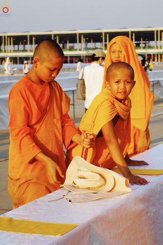 ภาพ No.320272:วันที่ 3-7 เมษายน พ.ศ.2569 การเตรียมงาน ณ ลานธรรม เพื่องานถวายมหาสังฆทาน 40,000 กว่าวัดทั่วประเทศ วันคุ้มครองโลก 22 เมษายน พ.ศ.2569 วัดพระธรรมกาย