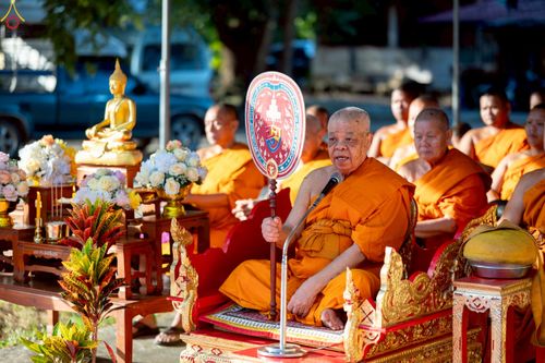 ภาพ No.234375:วันพฤหัสบดีที่ 24 กรกฎาคม พ.ศ. 2568 พิธีถวายสังฆทานแก่คณะสงฆ์ 323 วัด , พิธีมอบกองทุนหนุนแรงใจช่วยครูใต้ , พิธีทำบุญส่วนกุศลแด่ผู้วายชนม์ ในเหตุการณ์ความไม่สงบ 4 จังหวัด ชายแดนภาคใต้ (ปัตตานี , ยะลา , นราธิวาส , สงขลา) ปีที่ 21 ครั้งที่ 179 ณ วัดเวฬุวัน 