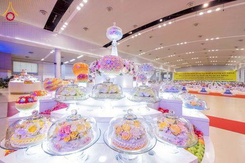 ภาพ No.277135:วันอาทิตย์ที่ 7 ธันวาคม พ.ศ. 2568 พิธีบูชาข้าวพระ ณ สภาธรรมกายสากล วัดพระธรรมกาย