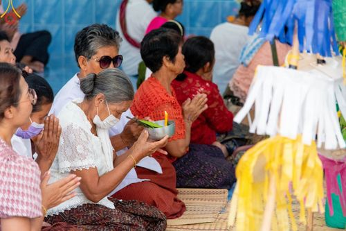 ภาพ No.92985:พิธีทอดกฐินสามัคคีทั่วไทย 5,000 วัด โดยคณะศิษยานุศิษย์วัดพระธรรมกาย น้อมบูชาธรรม 79 ปี หลวงพ่อธัมมชโย ณ วัดทรงศิรินาวาส จ.บุรีรัมย์ วันที่ 8 พฤศจิกายน พ.ศ.2566