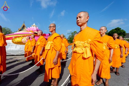 ภาพ No.211358:วันอาทิตย์ที่ 16 มีนาคม พ.ศ. 2568 ธรรมยาตราอัญเชิญพระบรมสารีริกธาตุ รอบเมืองปัตตานี ประดิษฐาน ณ ปทุมเจดีย์ เจดีย์พระพุทธเจ้า 5 พระองค์  ศูนย์อบรมเยาวชนปัตตานี