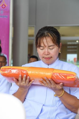 ภาพ No.96151:กฐินสามัคคี ฉลองวิหารพระมงคลเทพมุนี (สด จนฺทสโร) ณ ศูนย์ปฏิบัติธรรมภาคใต้ อ.บางกล่ำ จ.สงขลา วันที่ 19 พฤศจิกายน พ.ศ. 2566