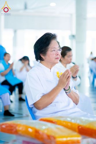 ภาพ No.262675:วันที่ 18,25 ตุลาคม พ.ศ. 2568 พิธีถวายภัตตาหารเมนูสวรรค์ เพื่อการบรรลุธรรม ณ หอฉันคุณยายอาจารย์ฯ วัดพระธรรมกาย