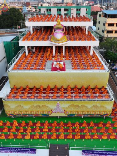 ภาพ No.119157:พิธีจุดประทีปถวายเป็นพุทธบูชา และบูชาธรรมมหาปูชนียาจารย์ พระมงคลเทพมุนี(สด จนฺทสโร) ในโครงการธรรมยาตราฯ วันที่ 26 มกราคม พ.ศ. 2567 ณ อาคารธรรมยาตรา กตัญญูบูชามหาปูชนียาจารย์ ตรงข้ามวัดปากน้ำภาษีเจริญ จ.กรุงเทพมหานคร