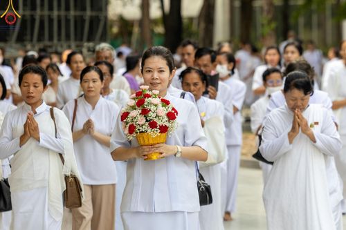 ภาพ No.136269:พิธีอุปสมบทสามเณรเตรียมสถาบันธรรมชัย รุ่นที่ 21 ณ โบสถ์พระไตรปิฏก วัดพระธรรมกาย วันเสาร์ที่ 4 พฤษภาคม พ.ศ.2567