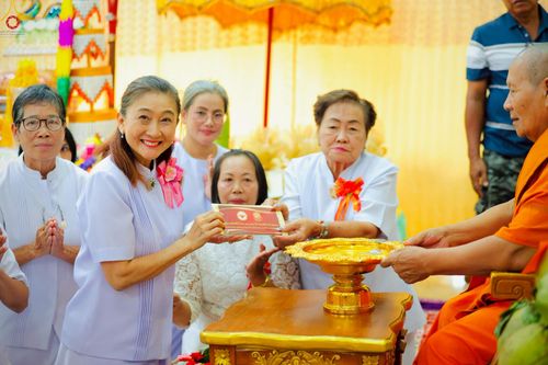 ภาพ No.268039:วันที่ 26 ตุลาคม พ.ศ. 2568 พิธีทอดกฐินสามัคคีทั่วไทย ณ วัดโพธิญาณ ต.หนองโพรง อ.ศรีมหาโพธิ จ.ปราจีนบุรี โดยคณะศิษยานุศิษย์ บูชาธรรม 81 ปี หลวงพ่อธัมมชโย