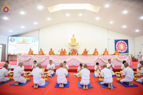 ภาพ No.278090:วันเสาร์ที่ 6 ธันวาคม พ.ศ. 2568 พิธีเวียนประทักษิณ ขอขมามอบผ้าไตร บรรพชาอุปสมบทหมู่ธรรมทายาท จำนวน 53 รูป โครงการอุปสมบทหมู่ รุ่นบูชาธรรมมหาปูชนียาจารย์ ประจำปี 2568 จังหวัดสระบุรี