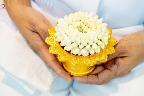 ภาพ No.251248:วันที่ 10 ตุลาคม พ.ศ. 2568 พิธีปฏิบัติธรรม ในวันคล้ายวันเกิด 141 ปี พระมงคลเทพมุนี (สด จนฺทสโร) พระผู้ปราบมาร ณ สภาธรรมกายสากล วัดพระธรรมกาย