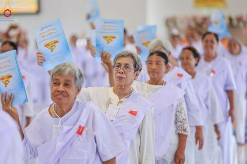 ภาพ No.153832:โครงการอบรมอุบาสก อุบาสิกาแก้ว รุ่นที่ 1 ผู้แทนทอดกฐินสามัคคี 30,000 วัดทั่วไทย ระหว่างวันที่ 6-8 กันยายน พ.ศ. 2567 ณ ธุดงคสถานพิษณุโลก