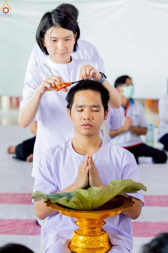 ภาพ No.228618:วันอังคารที่ 10 มิถุนายน พ.ศ. 2568 (วันพระ ขึ้น 15 ค่ำ เดือน 7) พิธีบุพเปตพลี ครั้งที่ 165 อุทิศบุญแด่หมู่ญาติที่ล่วงลับไปแล้ว และสืบทอดอายุพระพุทธศาสนา ณ หอฉันคุณยายอาจารย์ฯ วัดพระธรรมกาย