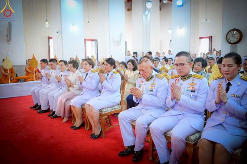 ภาพ No.214766:พิธีต้อนรับสัญญาบัตร พัดยศ พระราชวิเทศวชิรเวที (บัณฑิต วรปญฺโญ) เจ้าอาวาสวัดพระธรรมกายสกอตแลนด์ สหราชอาณาจักร ผู้ช่วยเจ้าอาวาสวัดพระธรรมกาย ณ อุโบสถพระไตรปิฏก วัดพระธรรมกาย