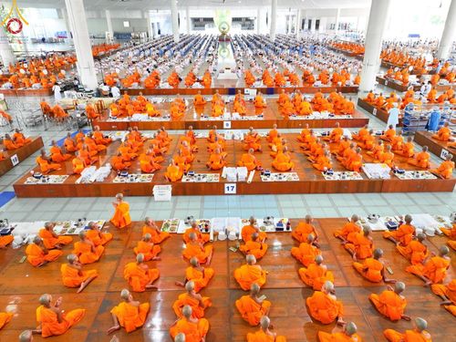 ภาพ No.177366:พิธีถวายภัตตาหารเมนูสวรรค์ และพิธีบุพเปตพลี ครั้งที่ 158 ร่วมอุทิศบุญแด่หมู่ญาติที่ล่วงลับไปแล้ว และสืบทอดอายุพระพุทธศาสนา ณ วัดพระธรรมกาย วันที่ 30 พฤศจิกายน พ.ศ.2567 (วันพระ แรม 15 ค่ำ เดือน 12)