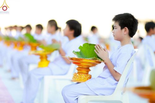 ภาพ No.132643:พิธีปลงผมยุวธรรมทายาท รุ่นที่ 32 มัชฌิมธรรมทายาท รุ่นที่ 28 ณ ลานธรรม วัดพระธรรมกาย วันเสาร์ที่ 30 มีนาคม พ.ศ. 2567