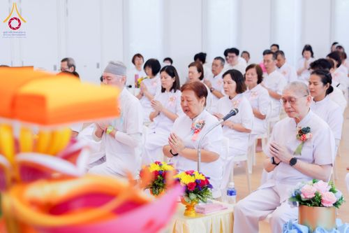 ภาพ No.172026:พิธีทอดกฐิน วัดพระธรรมกายสิงคโปร์ วันอาทิตย์ที่ 27 ตุลาคม พ.ศ. 2567