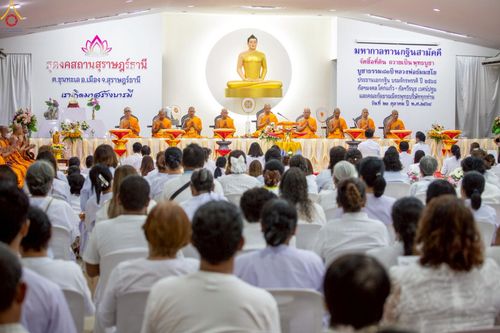 ภาพ No.263830:วันที่ 23 ตุลาคม พ.ศ. 2568 พิธีทอดกฐินสามัคคีทั่วไทย 30,000 วัด โดยคณะศิษยานุศิษย์ บูชาธรรม 81 ปี หลวงพ่อธัมมชโย ณ ธุดงคสถานสุราษฎร์ธานี ต.ขุนทะเล อ.เมือง จ.สุราษฎร์ธานี