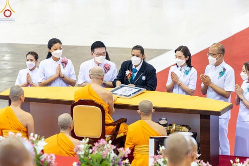 ภาพ No.124554:พิธีถวายรางวัล Guinness World Records "สถิตินั่งสมาธิและร่วมลงชื่อเพื่อสร้างสันติภาพโลก ด้วยจำนวนคนที่มากที่สุดในโลก" ณ สภาธรรมกายสากล วัดพระธรรมกาย วันมาฆบูชา เสาร์ที่ 24 กุมภาพันธ์ พ.ศ. 2567