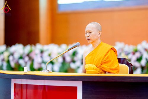 ภาพ No.273140:วันที่ 22 พฤศจิกายน พ.ศ. 2568 การอบรม SUPERVISOR รอบ Final Course โครงการตอบปัญหาธรรมะ "ทางก้าวหน้า" ครั้งที่ 43 ณ ห้องแก้วสารพัดนึก 1 สภาธรรมกายสากล วัดพระธรรมกาย จ.ปทุมธานี