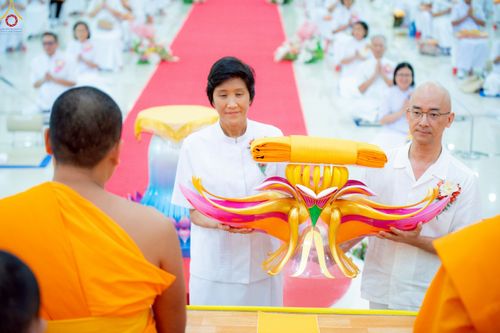 ภาพ No.260195:วันอาทิตย์ที่ 19 ตุลาคม พ.ศ. 2568 พิธีทอดกฐินสามัคคี  ณ ศูนย์ปฏิบัติธรรมและศูนย์อบรมเยาวชนเพชรบุรี  ต.ท่าแลง อ.ท่ายาง จ.เพชรบุรี