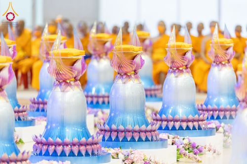 ภาพ No.134038:พิธีบูชาข้าวพระ  ในวันอาทิตย์ต้นเดือนที่ 7 เมษายน พ.ศ. 2567 ณ วัดพระธรรมกาย จ.ปทุมธานี