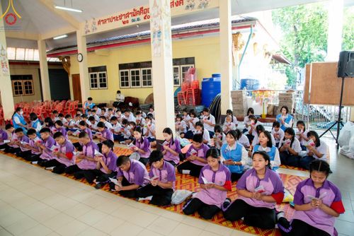 ภาพ No.192269:พิธีทอดผ้าป่าทำนุบำรุงศาสนสถาน ณ วัดเทพพล แขวงบางพรม เขตตลิ่งชัน กรุงเทพมหานคร ในโครงการธรรมยาตรา กตัญญูบูชา มหาปูชนียาจารย์ พระมงคลเทพมุนี(สด จนฺทสโร) พระผู้ปราบมาร อนุสรณ์สถาน 7 แห่ง ปีที่ 13 วันที่ 9 มกราคม พ.ศ. 2568