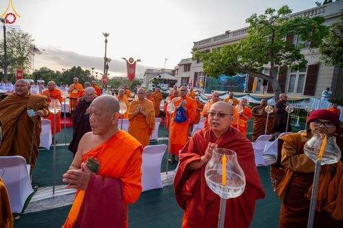 ภาพ No.138249:วิสาขบูชานานาชาติ วัดพระธรรมกายแคลิฟอร์เนีย ประเทศสหรัฐอเมริกา วันพุธที่ 22 พฤษภาคม พ.ศ. 2567
