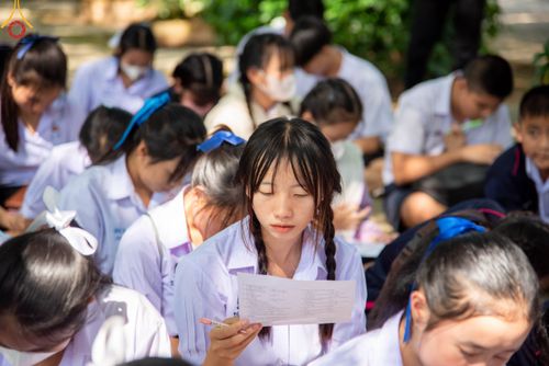 ภาพ No.103451:วันรวมพลังเด็กดี V-Star ผู้นำฟื้นฟูศีลธรรมโลก จังหวัดเชียงรายและจังหวัดพะเยา ณ ศูนย์ปฏิบัติธรรมจังหวัดเชียงราย วันที่ 2 ธันวาคม พ.ศ. 2566