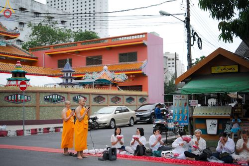 ภาพ No.129998:V.34 เพื่อธรรมเพื่อบางกล่ำ การรับบุญของเจ้าหน้าที่หน่วยงานต่างๆ  เพื่องานธรรมยาตราอัญเชิญพระบรมสารีริกธาตุ ประดิษฐาน ณ มหารัตนเจดีย์สิริปทุมสวรรค์ (เจดีย์อริยพุทธะ 5 พระองค์) ณ ศูนย์ปฏิบัติธรรมภาคใต้ อ.บางกล่ำ จ.สงขลา ระหว่างวันที่ 9-10 มีนาคม พ.ศ. 2567