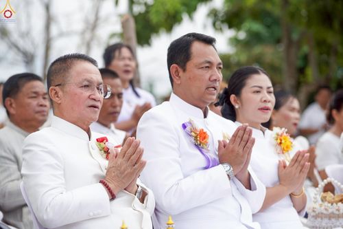 ภาพ No.229845:วันพฤหัสบดีที่ 26 มิถุนายน พ.ศ. 2568 พิธีตักบาตรพระ 1,165 รูป ฉลองก่อตั้งเมืองวานรนิวาส ครบรอบ 164 ปี ณ ถนนวานรนิวาส-อากาศอำนวย อ.วานรนิวาส จ.สกลนคร