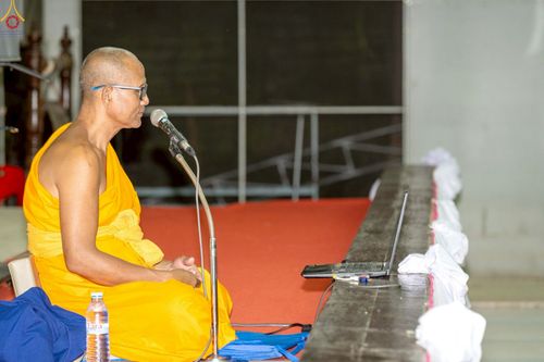 ภาพ No.235392:วันที่ 30-31 กรกฎาคม พ.ศ. 2568 วัดพระธรรมกาย มูลนิธิธรรมกาย ร่วมกับศูนย์ส่งเสริมศีลธรรมจังหวัดสุรินทร์ เปิดศูนย์พักพิงชั่วคราวเพื่อช่วยเหลือประชาชน ผู้อพยพจากเหตุปะทะกันตามแนวชายแดน ไทย-กัมพูชา ตั้งแต่วันที่ 24 กรกฎาคม พ.ศ.2568 เป็นต้นไป