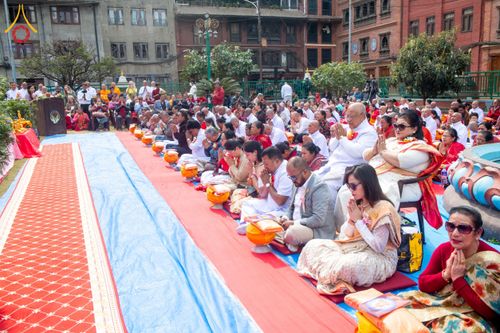 ภาพ No.209764:วันที่ 28 กุมภาพันธ์ พ.ศ.2568 พิธีเปิดโครงการบวชสามเณร พิธีถวายไทยธรรม พิธีขอขมามอบผ้าไตร  ณ เมืองปาตัน ประเทศเนปาล