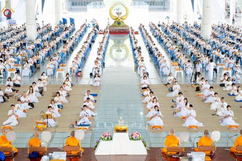 ภาพ No.213264:วันศุกร์ที่ 28 มีนาคม พ.ศ. 2568 (วันพระ แรม 15 ค่ำ เดือน 4) พิธีบุพเปตพลี ครั้งที่ 161 ร่วมอุทิศบุญแด่หมู่ญาติที่ล่วงลับไปแล้ว และสืบทอดอายุพระพุทธศาสนา ณ หอฉันคุณยายอาจารย์ฯ วัดพระธรรมกาย