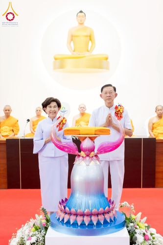 ภาพ No.274938:วันอาทิตย์ที่ 30 พฤศจิกายน พ.ศ. 2568 พิธีทอดผ้าป่า "สร้างองค์พระเจดีย์เพื่อสร้างสันติภาพโลก" ณ ศูนย์ปฏิบัติธรรมระยอง (บ้านช่องลม)
