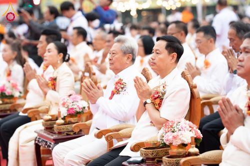 ภาพ No.210271:วันอาทิตย์ที่ 9 มีนาคม พ.ศ. 2568 พ่อเมืองโคราชจัดตักบาตรพระหมื่น ทำบุญเมือง 557 ปี