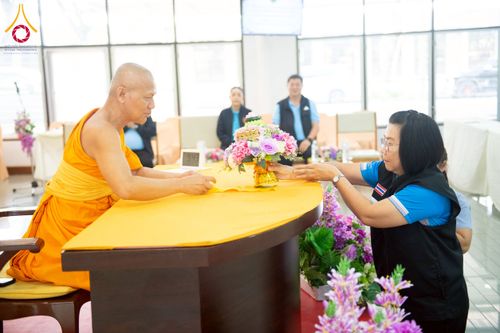 ภาพ No.259777:วันที่ 24 ตุลาคม พ.ศ. 2568 รพ.สต.คลองหนึ่ง อ.คลองหลวง สังกัด อบจ.ปทุมธานี จัดประชุมและมอบครุภัณฑ์ทางการแพทย์ เสริมพลัง อสม. ขับเคลื่อนสุขภาพชุมชนอย่างยั่งยืน ณ วัดพระธรรมกาย