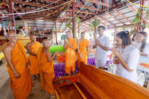 ภาพ No.269288:วันที่ 26 ตุลาคม พ.ศ. 2568 พิธีทอดกฐินสามัคคีทั่วไทย ณ วัดหนองอ้ายสา ต.แม่วงก์  อ.แม่วงก์ จ.นครสวรรค์ โดยคณะศิษยานุศิษย์ บูชาธรรม 81 ปี หลวงพ่อธัมมชโย