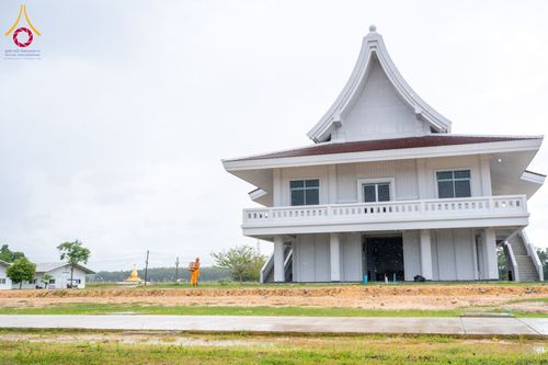 ภาพ No.156142:พิธีถวายสังฆทานแด่คณะสงฆ์ 323 วัด 4 จังหวัดชายแดนภาคใต้ ปีที่ 20 ครั้งที่ 173 พิธีมอบกองทุนหนุนแรงใจช่วยครูใต้ ปีที่ 17 ครั้งที่ 137 วันเสาร์ที่ 21 กันยายน พ.ศ.2567 ณ ศูนย์ปฏิบัติธรรมภาคใต้ อ.บางกล่ำ จ.สงขลา