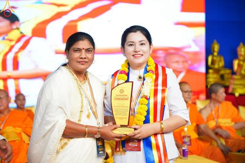 ภาพ No.212835:วันอาทิตย์ที่ 23 มีนาคม พ.ศ. 2568 ❖ คณะสงฆ์นานาชาติส่งมอบพระประธาน 108 องค์ ทั่วอินเดียรำลึกชาตกาล 134 ปี ดร.อัมเบดการ์