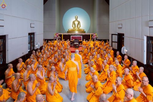 ภาพ No.250630:วันอังคารที่ 7 ตุลาคม พ.ศ. 2568 พิธีมหาปวารณาออกพรรษา ณ โบสถ์พระไตรปิฎก วัดพระธรรมกาย