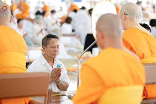 ภาพ No.58609:พิธีบุพเปตพลี ครั้งที่ 149 ร่วมอุทิศบุญแด่หมู่ญาติที่ล่วงลับไปแล้ว และสืบทอดอายุพระพุทธศาสนา วันอังคารที่ 23 เมษายน พ.ศ. 2567 (วันพระ ขึ้น 15 ค่ำ เดือน 5) ณ หอฉันคุณยายอาจารย์ฯ วัดพระธรรมกาย