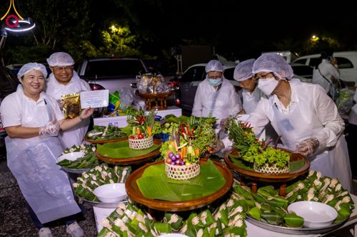 ภาพ No.115630:พิธีถวายภัตตาหารเป็นสังฆทาน แด่คณะพระธรรมยาตรา ปีที่ 12 วันที่ 20 มกราคม พ.ศ. 2567 ณ วัดโบสถ์(บน) บางคูเวียง จ.นนทบุรี