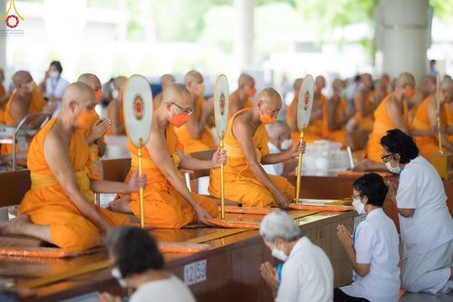 ภาพ No.85657:พิธีบุพเปตพลีครั้งที่ 138 ร่วมอุทิศบุญแด่หมู่ญาติที่ล่วงลับไปแล้ว และสืบทอดอายุพระพุทธศาสนา วันพุธที่ 16 สิงหาคม พ.ศ. 2566 (วันพระแรม 15 ค่ำ เดือน 8-8 ณ หอฉันคุณยายอาจารย์ฯ วัดพระธรรมกาย